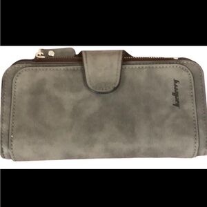 Baellery Wallet Army Green NWOT 7.7" length 16” slits for cards and Id